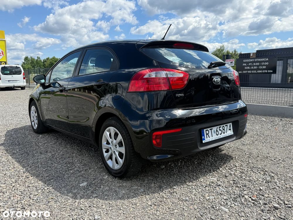 Kia Rio 1.2 Dream Team Edition - 19