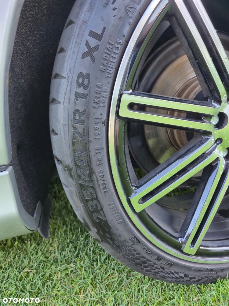 Mercedes-Benz CLK - 19