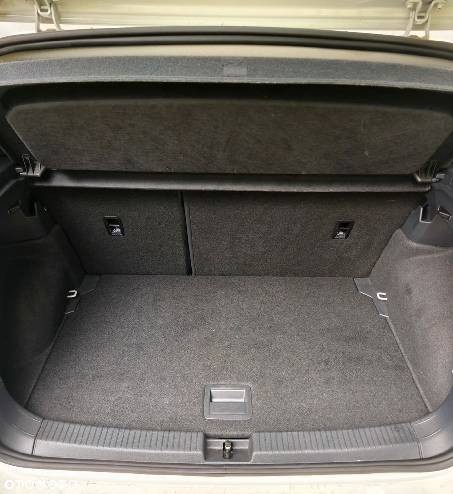 Volkswagen T-Cross 1.0 TSI Style - 16