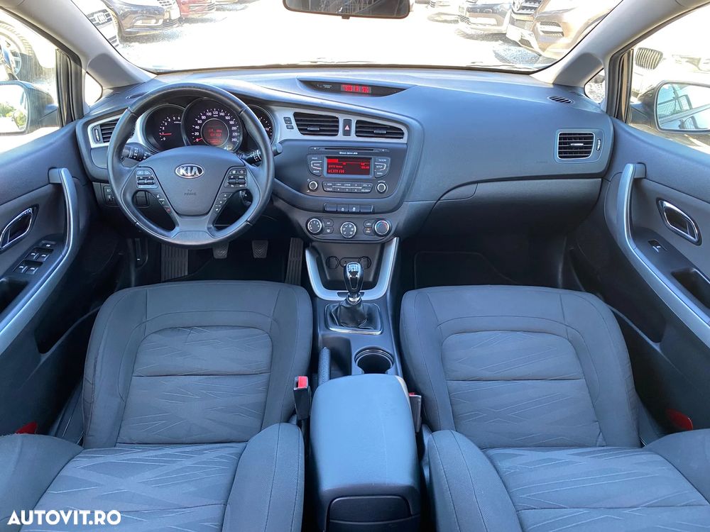 Kia Ceed - 5