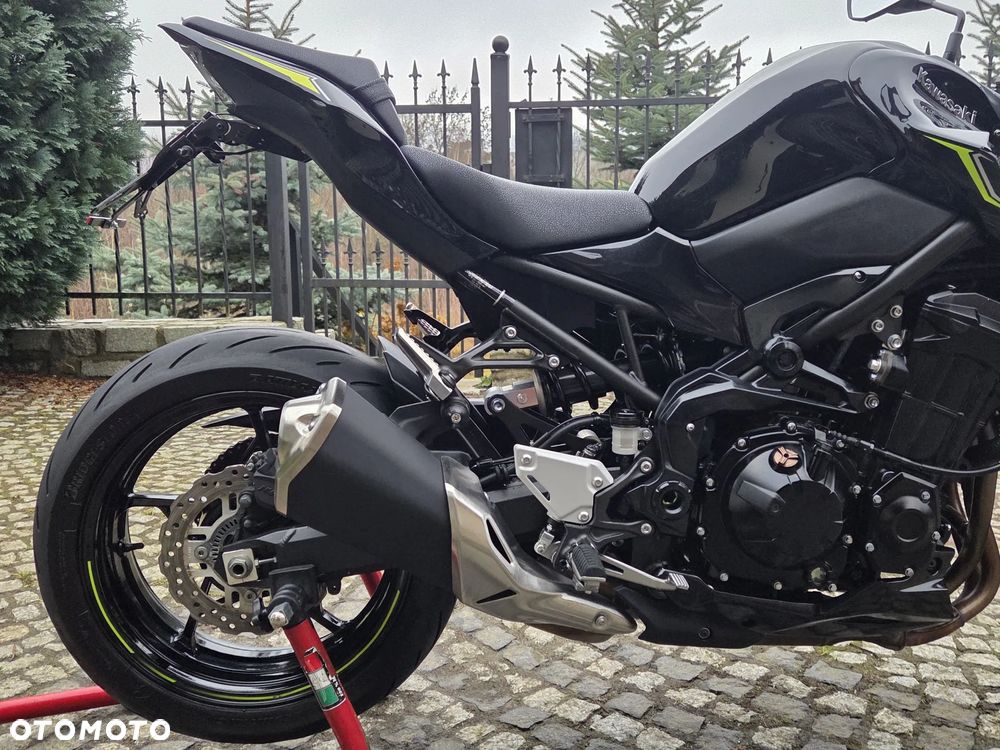 Kawasaki Z 900 - 10