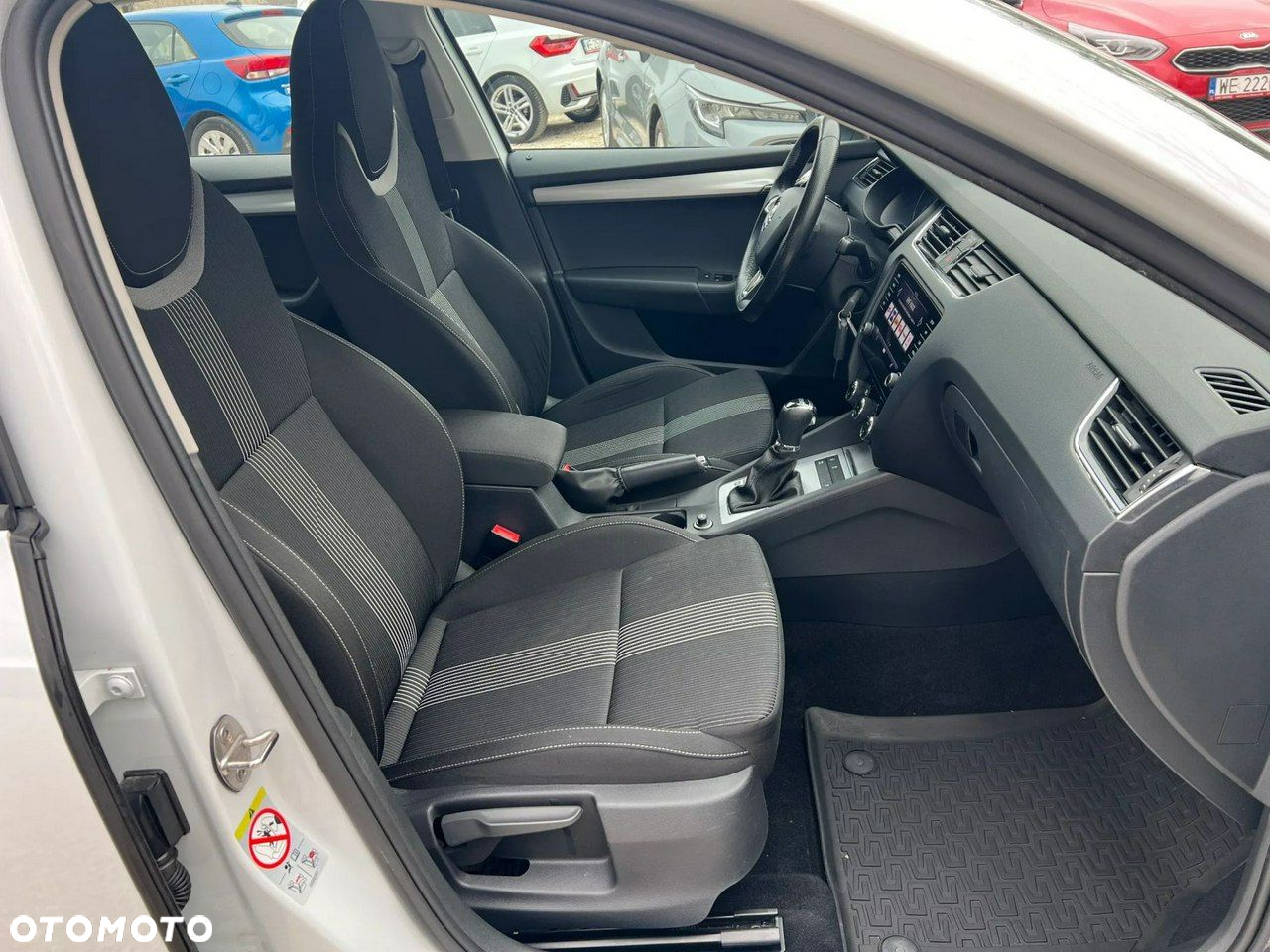 Skoda Octavia 1.6 TDI Ambition DSG - 2