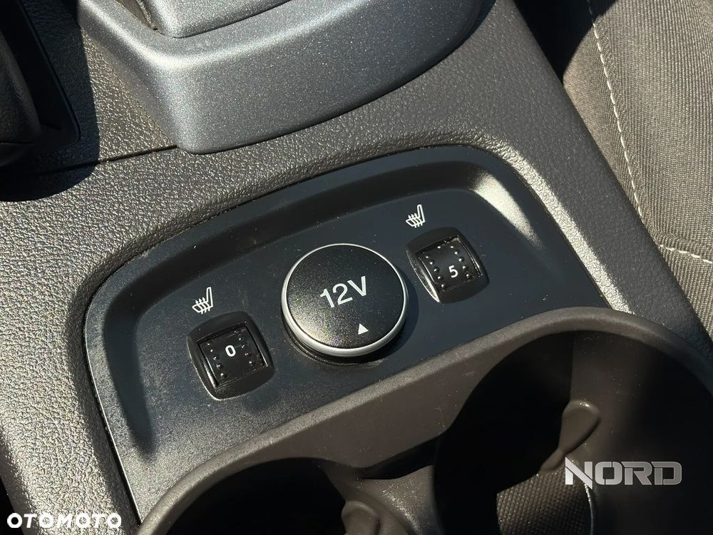 Ford Focus 1.0 EcoBoost Titanium - 17