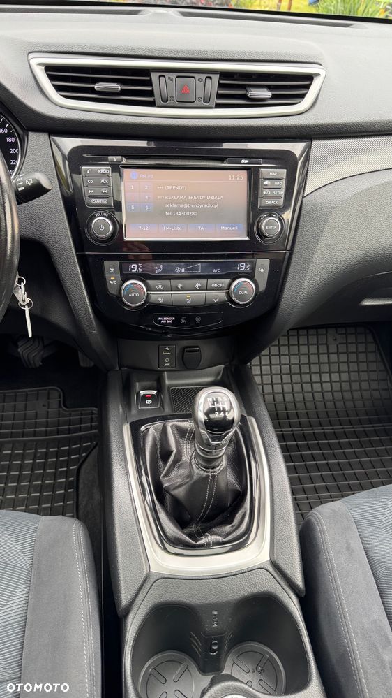 Nissan X-Trail 1.6 DCi Tekna 4WD - 27