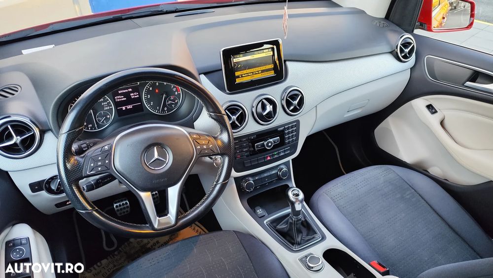 MERCEDES-BENZ B-Class 2012 — imagine 10