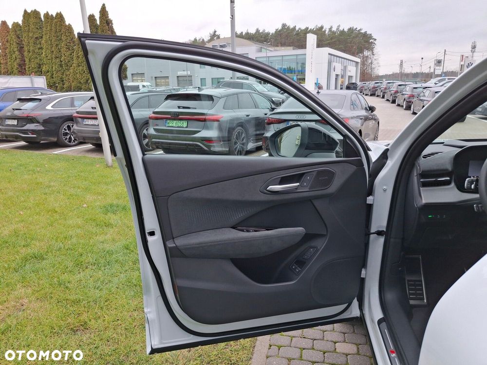 Audi Q3 Sportback - 25