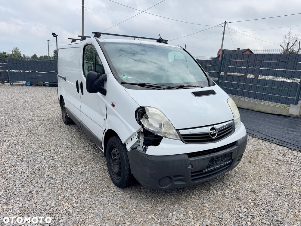 Opel Vivaro - 2