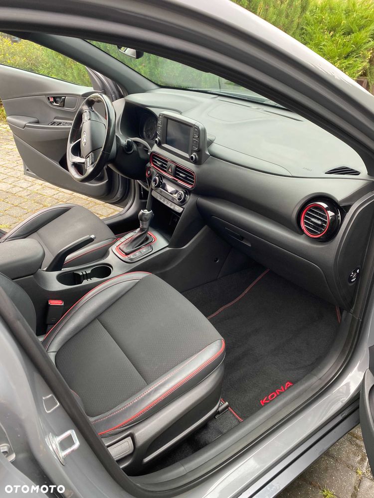 Hyundai Kona - 4