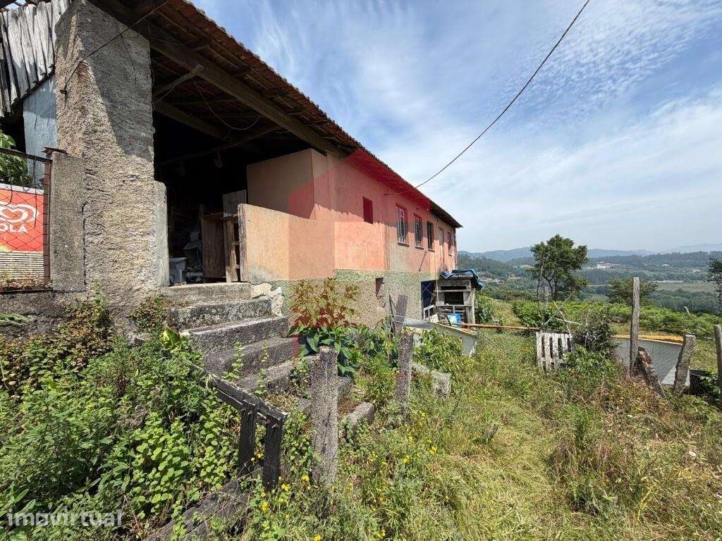 Moradia para restauro, Barbudo - Grande imagem: 2/25