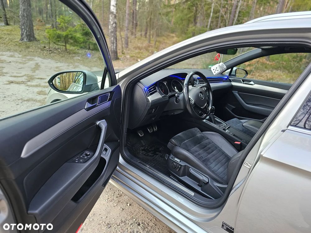 Volkswagen Passat 2.0 TDI BMT Highline - 14