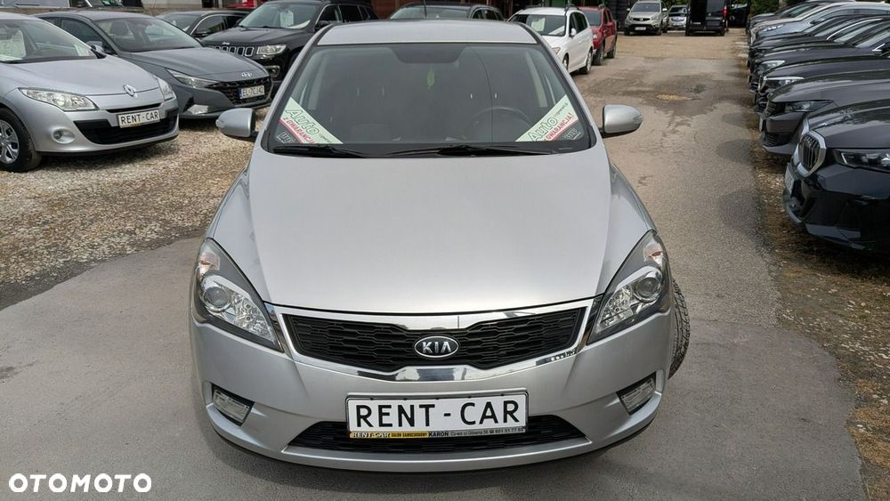 Kia Ceed - 5