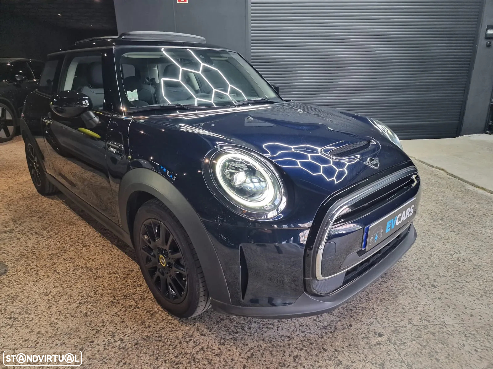 MINI 3 Portas Cooper SE Camden Edition - 13