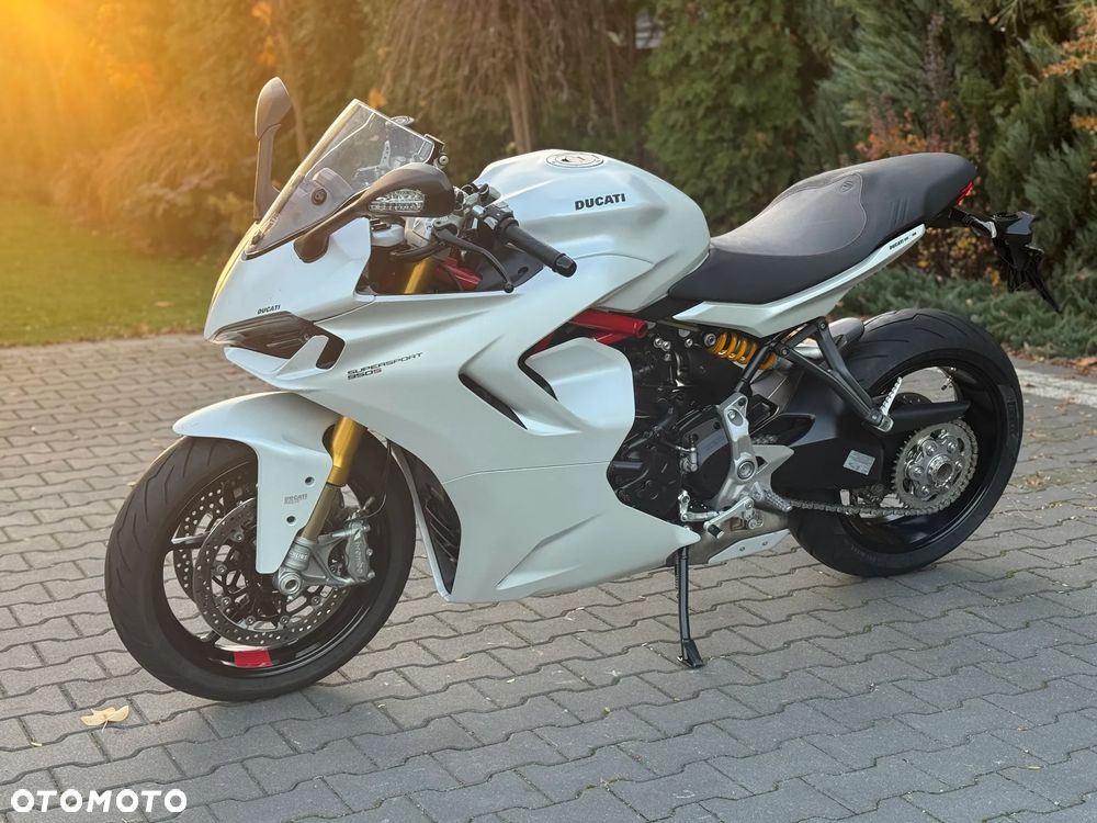 Ducati SuperSport - 8