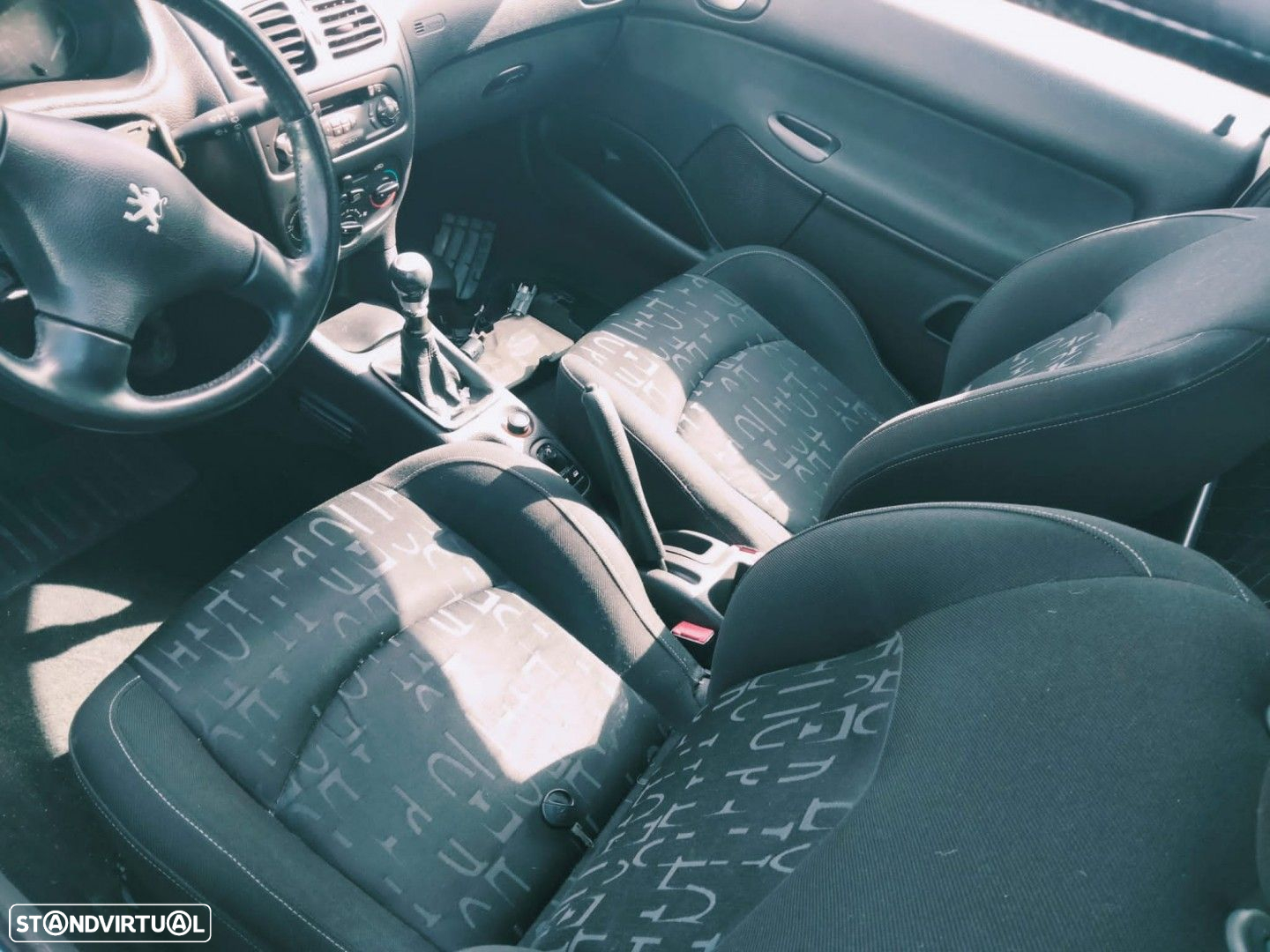 Peugeot 206 RC 2.0 HDI de 2001 disponível para peças - 9