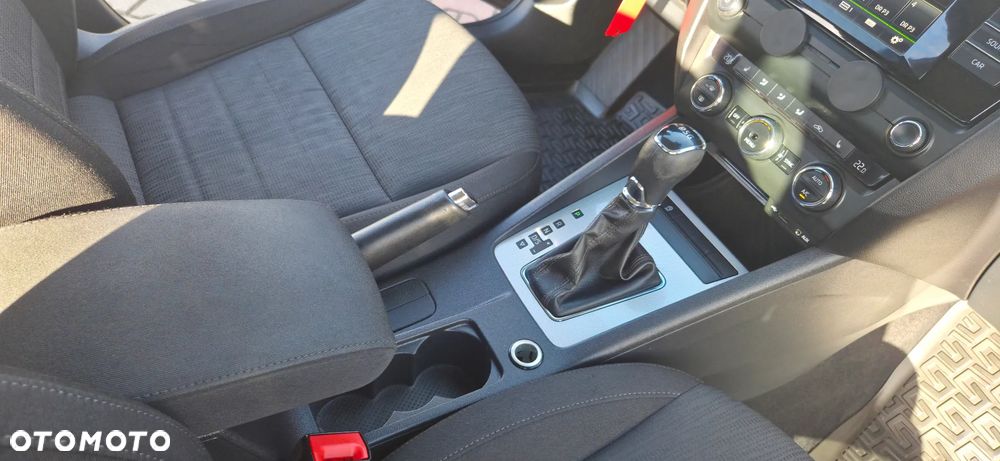 Skoda Octavia Combi 1.6 TDI (Green tec) DSG Ambition - 27