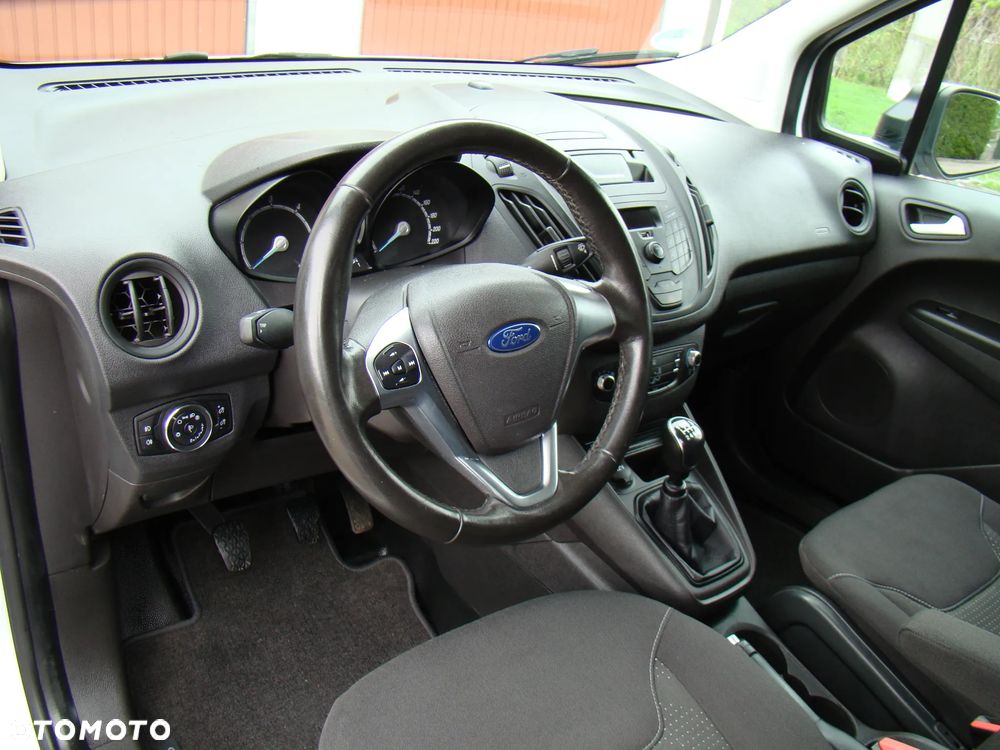 Ford TRANSIT COURIER - 21