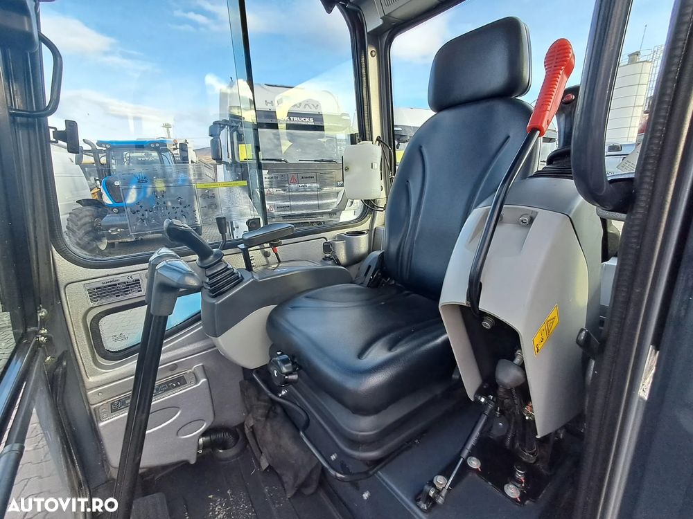 SUNWARD swe 25f cu 4 cupe miniexcavator - 15