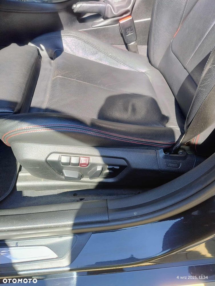 BMW Seria 1 - 12
