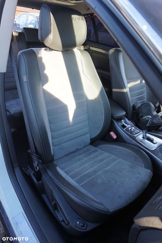 RENAULT LAGUNA III PH1 KOMBI 2010 MV676 2.0 DCI M9R802 150KM AJ0101 CZARNY na części - 17