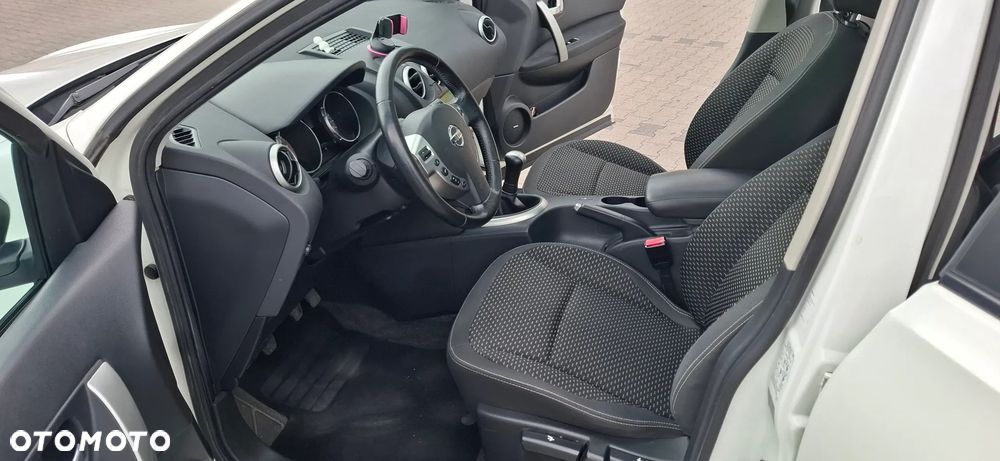 Nissan Qashqai 1.6 I-Way - 19