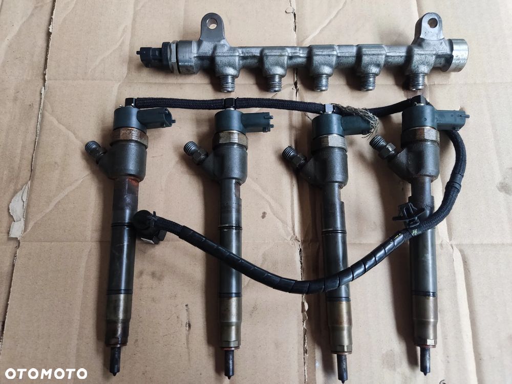 KIA OPTIMA III 1.7 CRDI WTRYSKI LISTWA WTRYSKOWA 0445110 33800-2A800 0445214181 31400-2A420