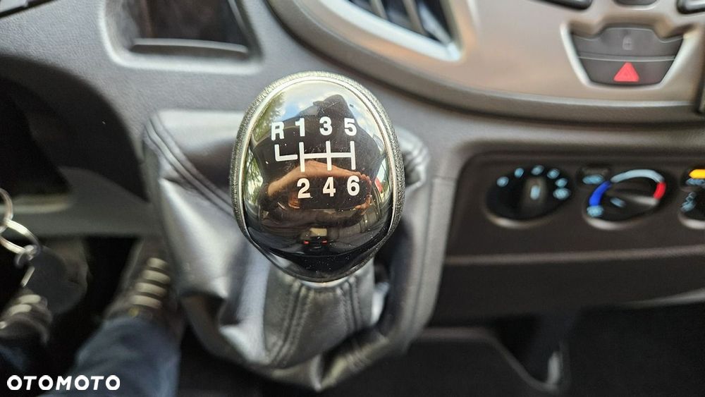 Ford Transit - 21