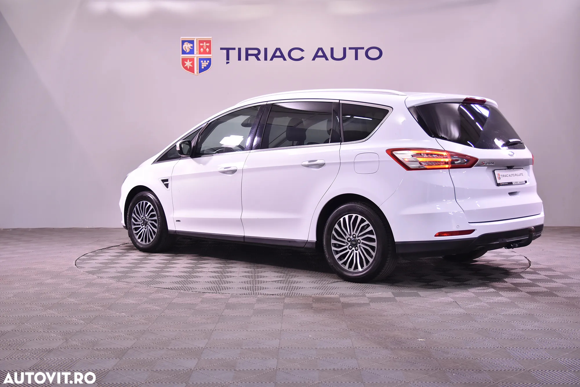 Ford S-Max 2.0 TDCi Powershift Titanium - 3