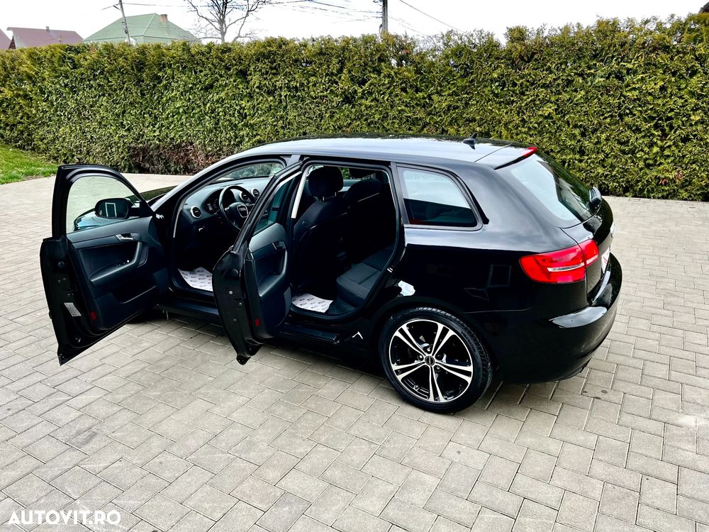 Audi A3 Sportback 1.4 TFSI Attraction - 11