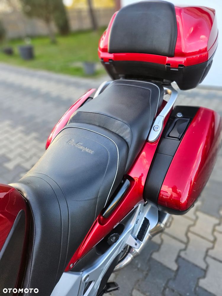 Honda ST - 7