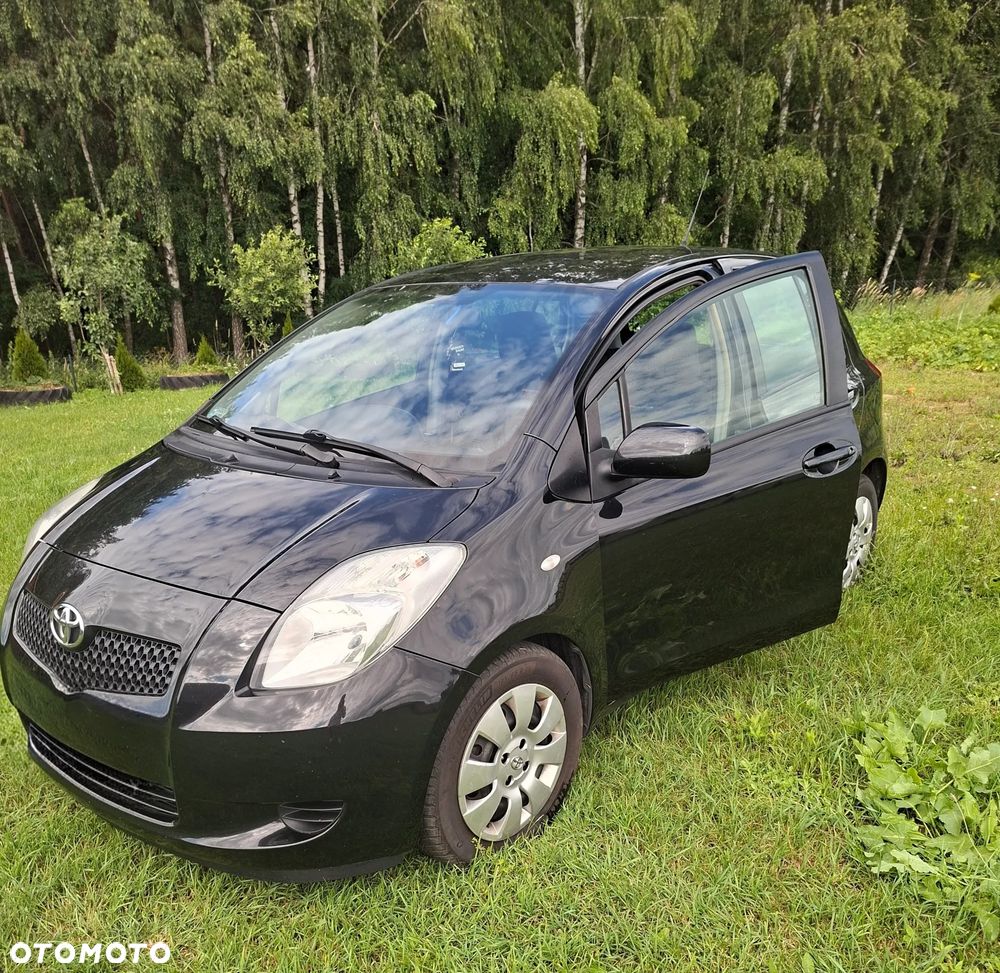 Toyota Yaris 1.3 Luna - 19