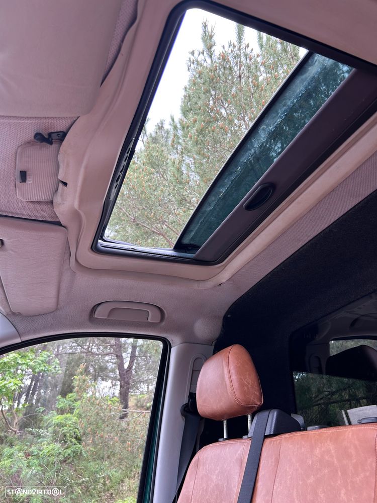 Mercedes-Benz Vito 111 - 11