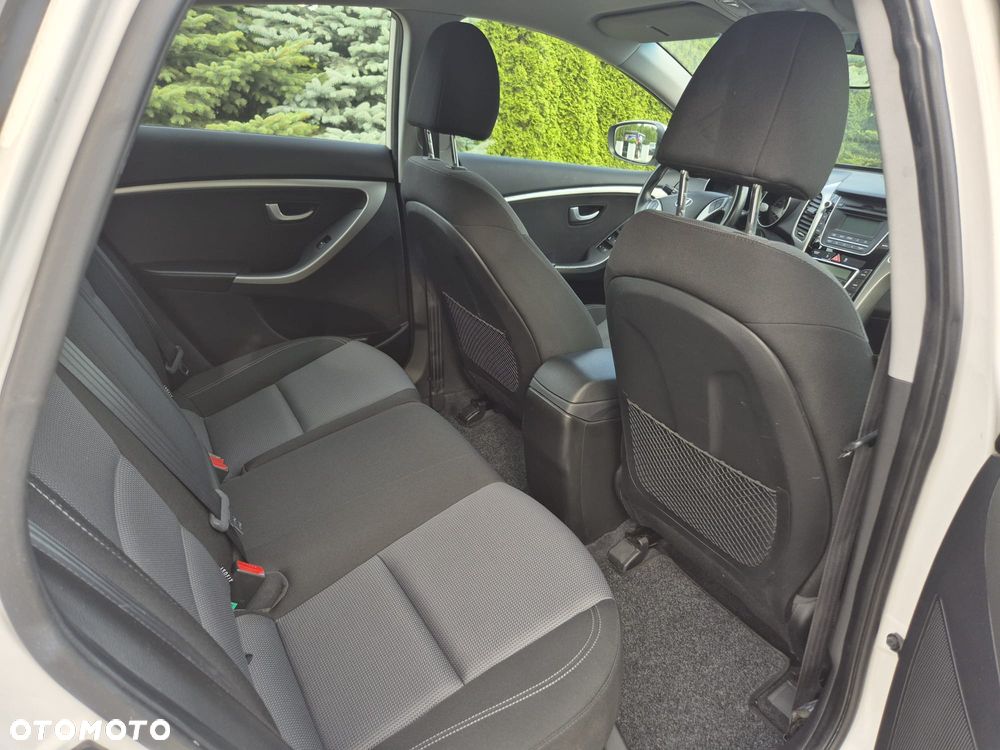Hyundai i20 1.6 CRDi Style - 8