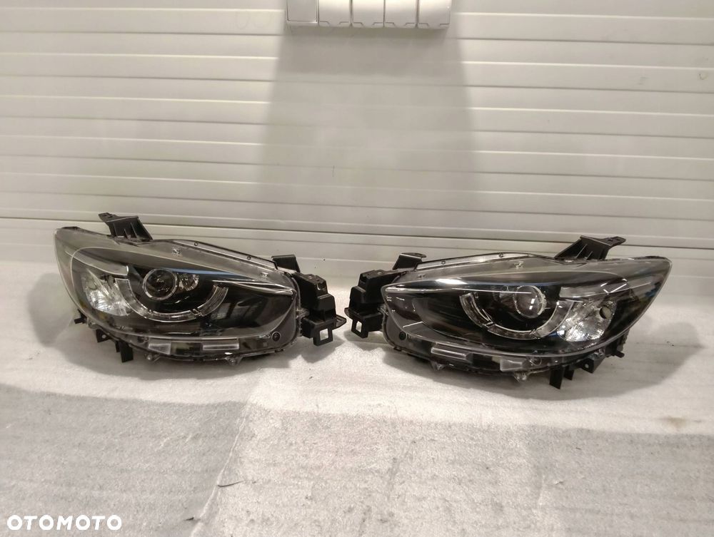 mazda cx-5 full led 1 soczewka komplet lamp przednich ka1f51030c / 040c - 1