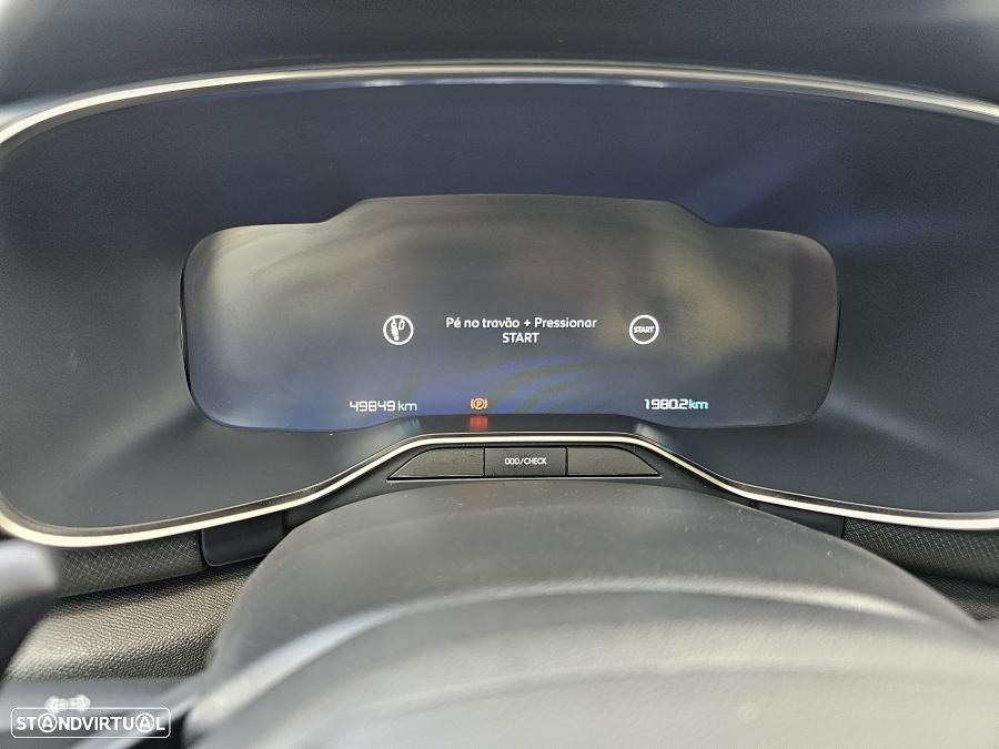 Citroën C5 Aircross 1.6 Hybrid Shine e-EAT8 - 36