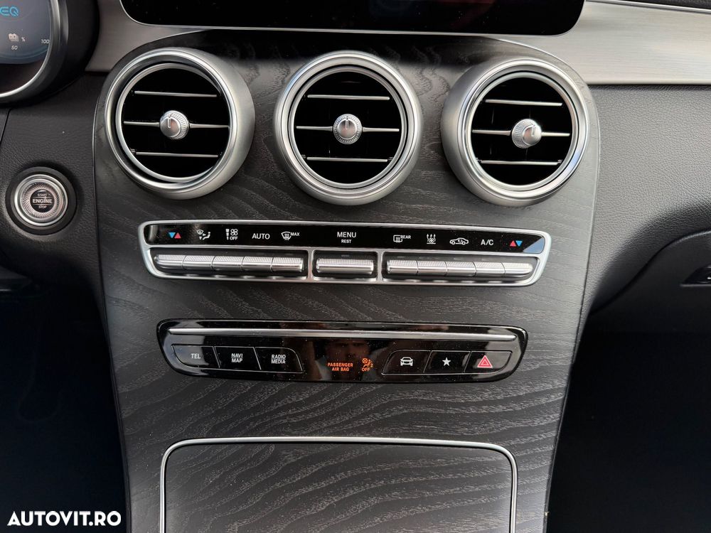 Mercedes-Benz GLC Coupe 300 de 4Matic 9G-TRONIC AMG Line - 27