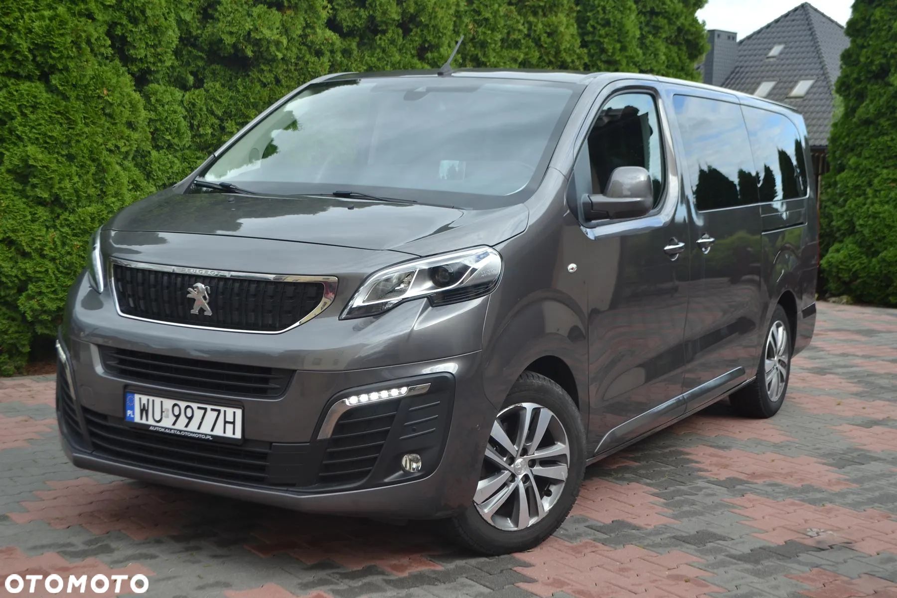 Peugeot Traveller 2.0 BlueHDi Long Business Vip - 1
