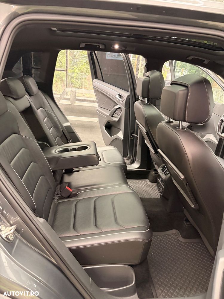 Volkswagen Tiguan - 18