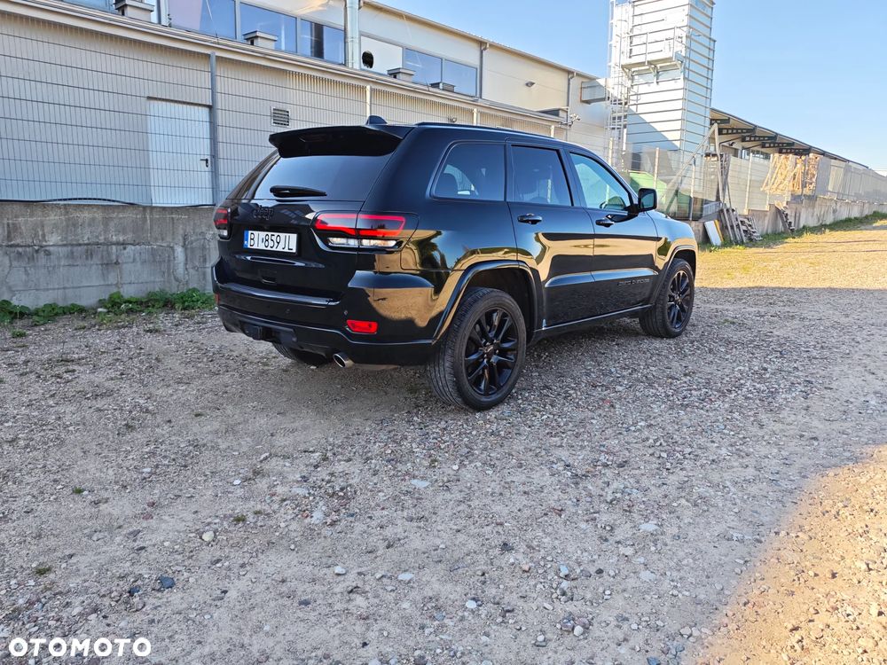 Jeep Grand Cherokee - 6