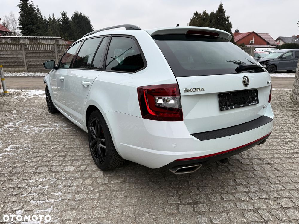 Skoda Octavia 2.0 TDI (Green tec) 4x4 DSG RS - 1
