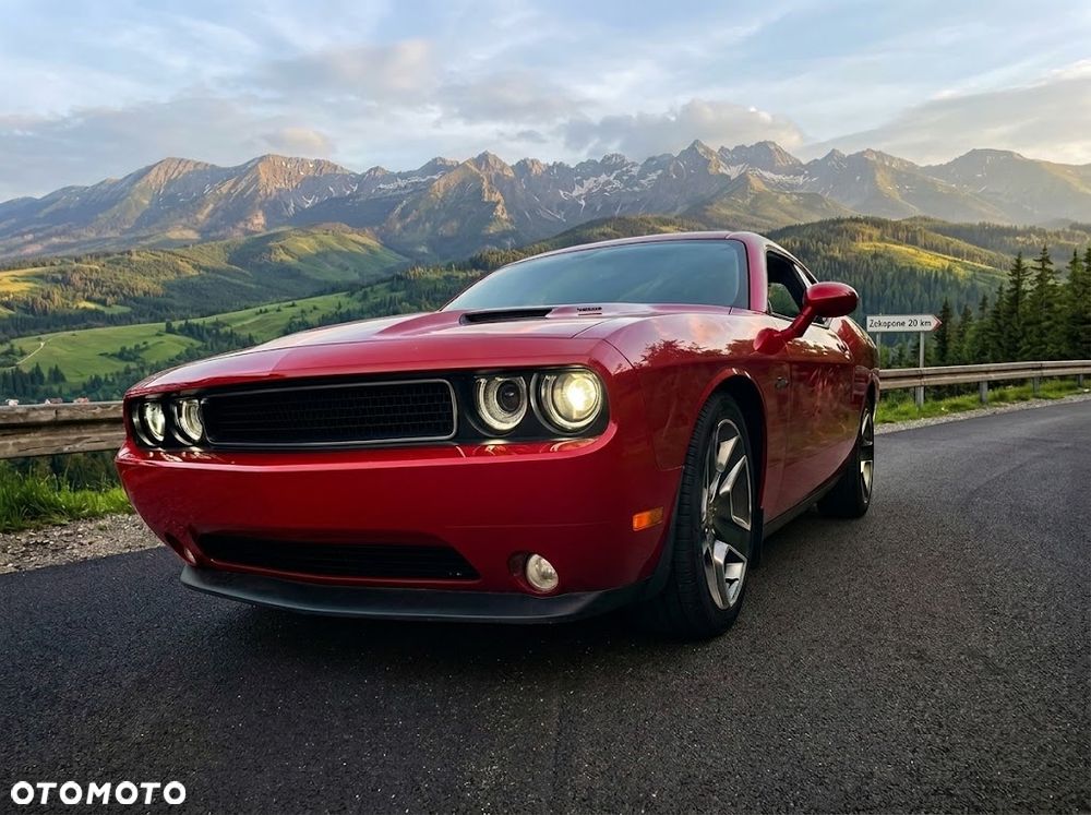 Dodge Challenger 5.7 R/T - 5