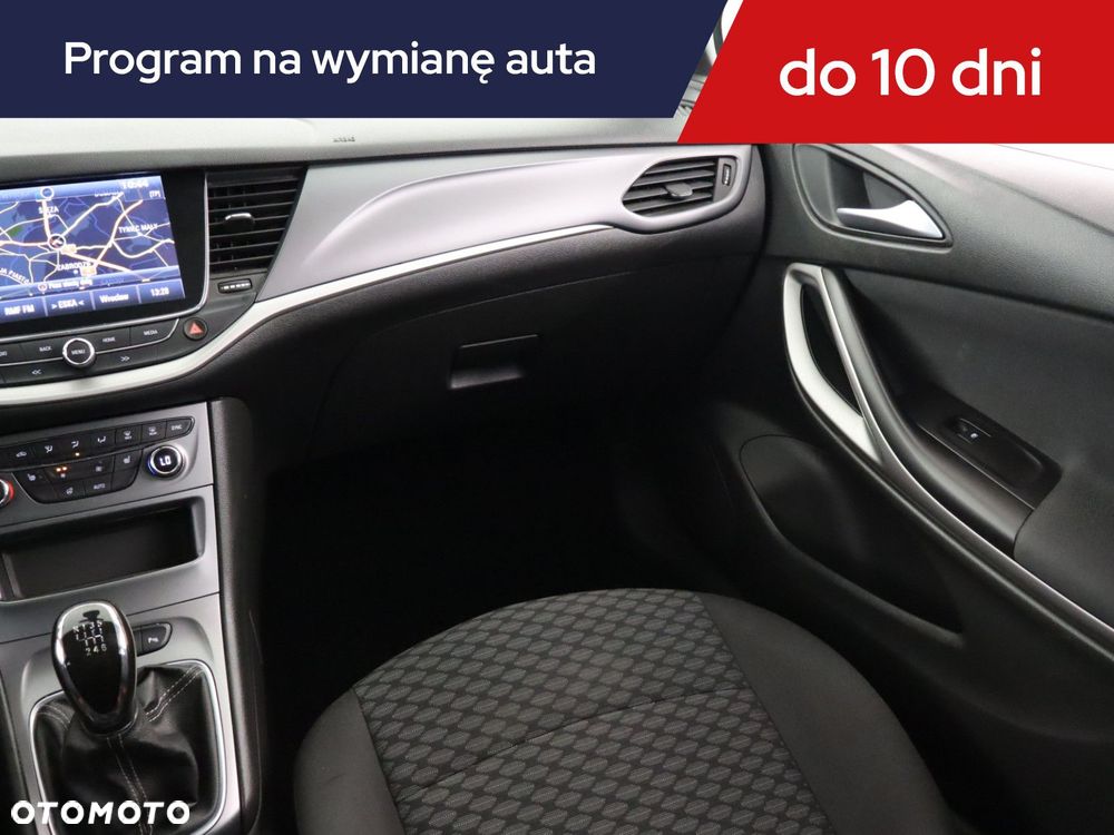 Opel Astra - 10