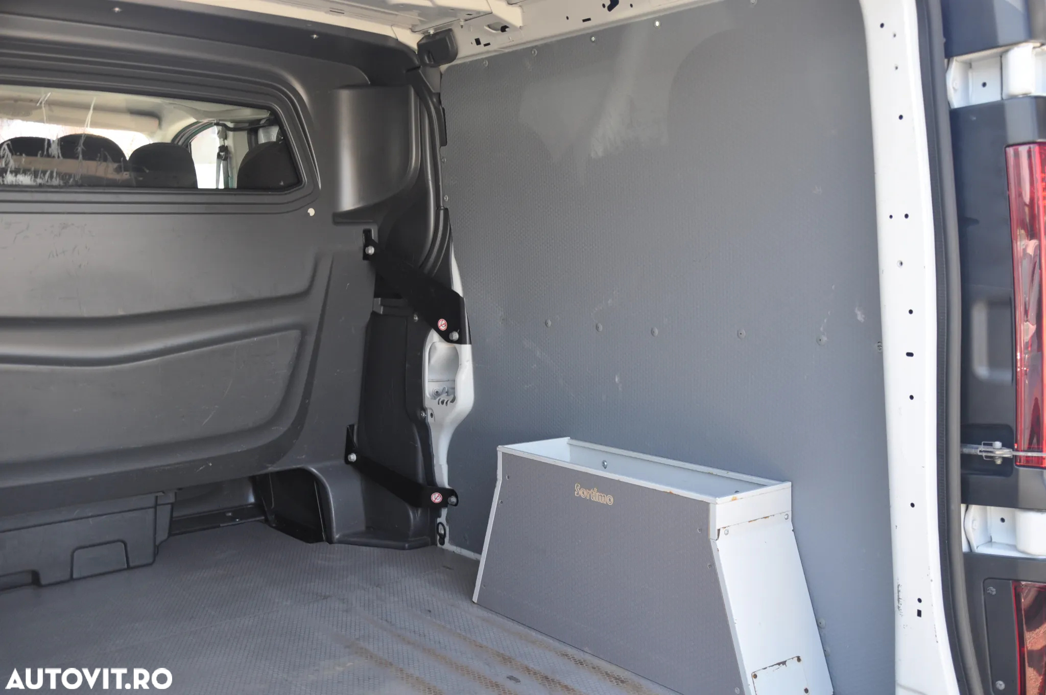 Renault Trafic L2H1 Doka 6 Locuri - 9