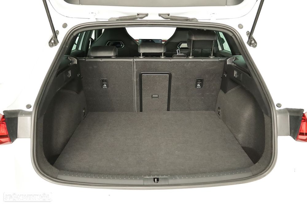 Cupra Leon ST 1.4 e-Hybrid MID DSG - 23
