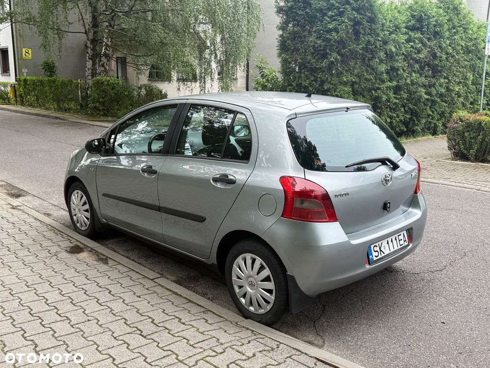 Toyota Yaris 1.4 D-4D Luna - 5