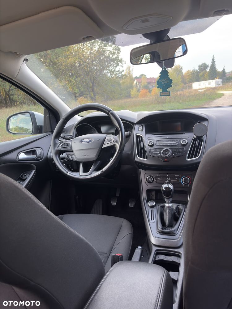 Ford Focus - 10