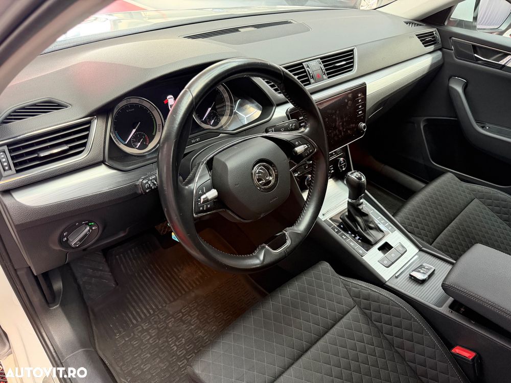 Skoda Superb 1.4 TSI PHEV Ambition - 12