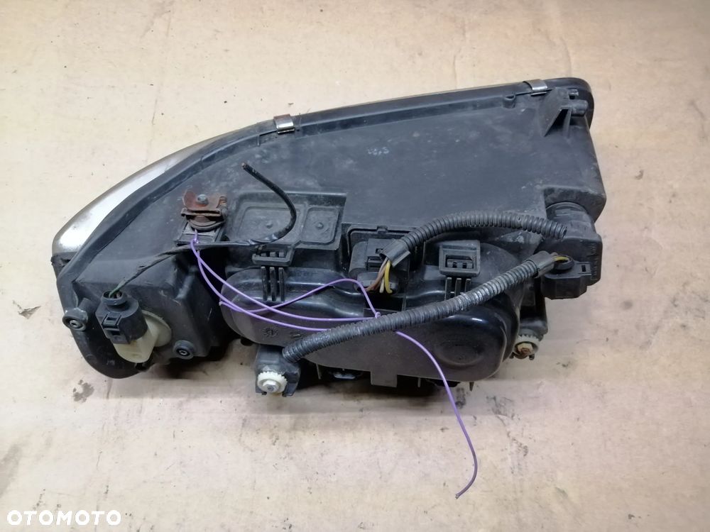 Audi A3 8L Lift lampa prawa oryginał Hella EU - 3