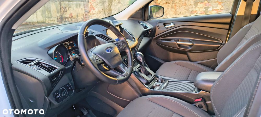 Ford Kuga 2.0 TDCi AWD Titanium - 9