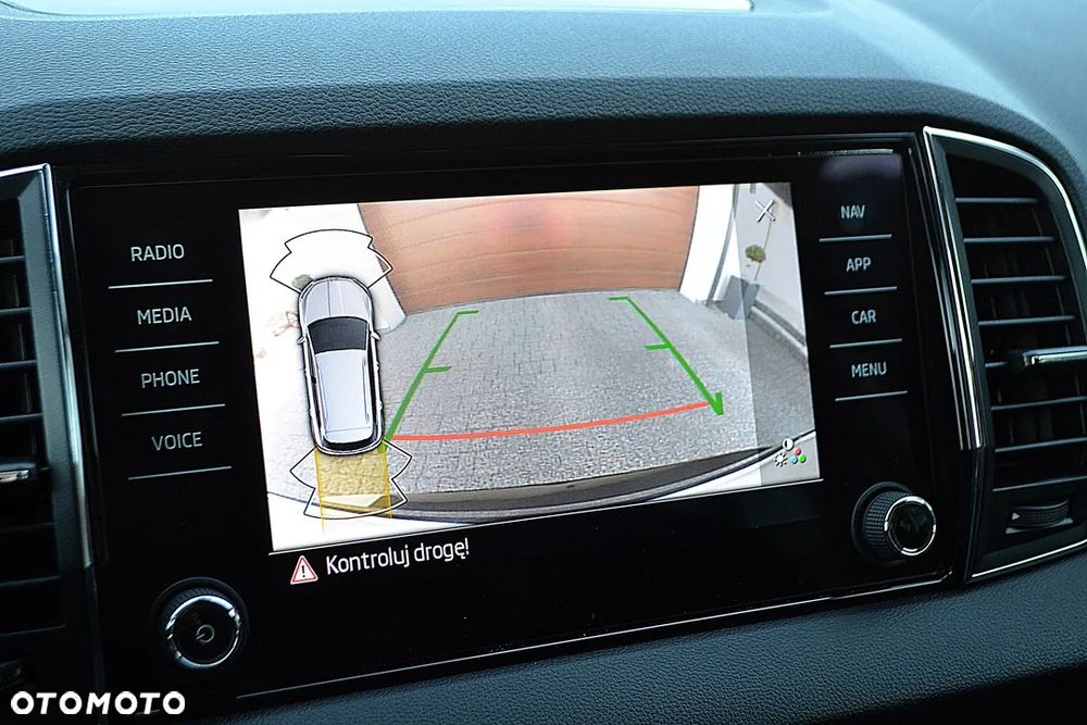 Skoda Karoq 1.5 TSI ACT DSG Balance - 23