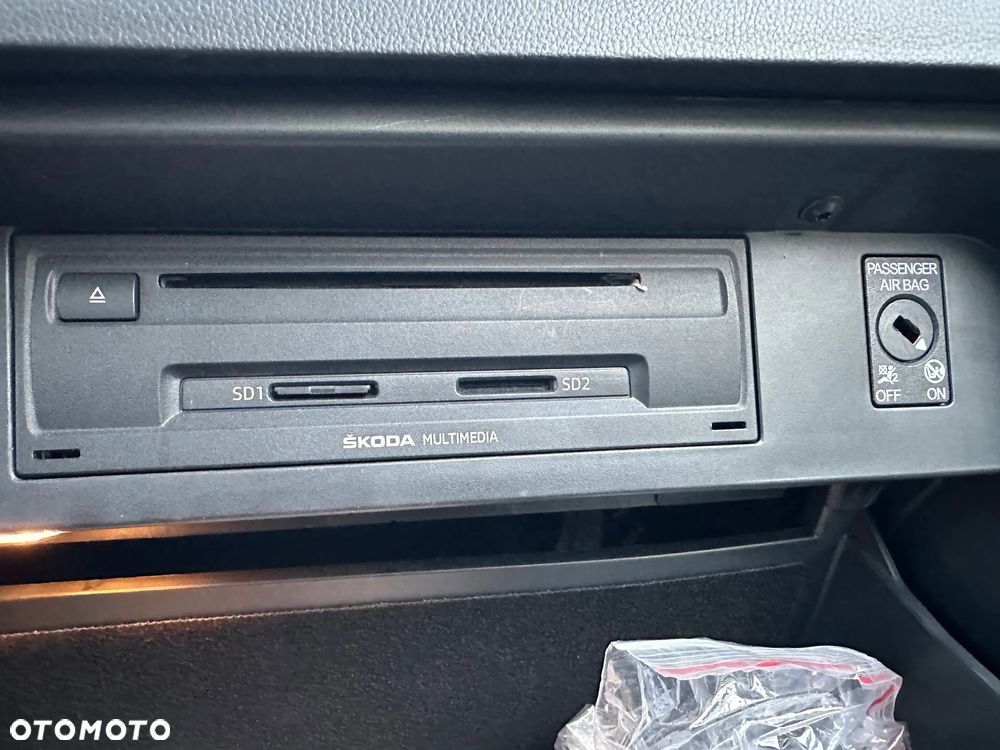 Skoda Octavia 2.0 TDI (Green tec) RS - 37